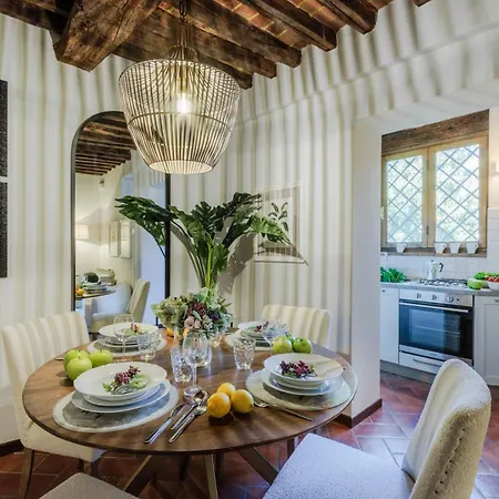 Casa Genny Cozy * 루카